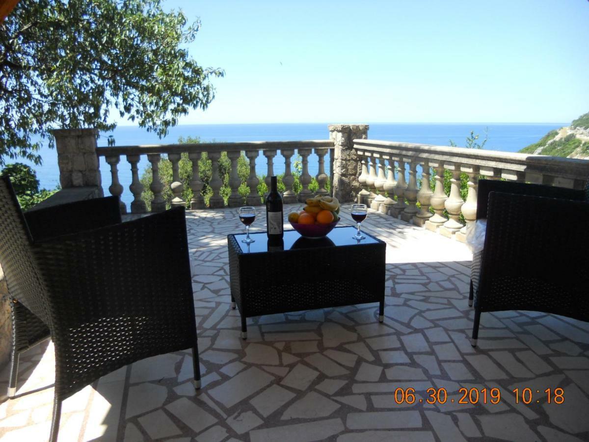 Blue Horizon Appartement Dobra Voda Buitenkant foto